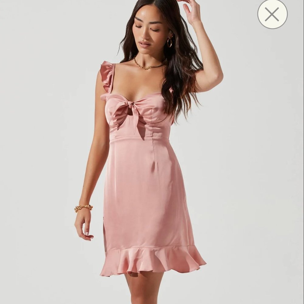 New with tags ASTR the Label Marla Ruffle Mini dress